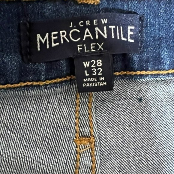 J. Crew Mercantile Dark Wash Distressed Straight Leg Jeans Size 28/32 - Picture 3 of 14